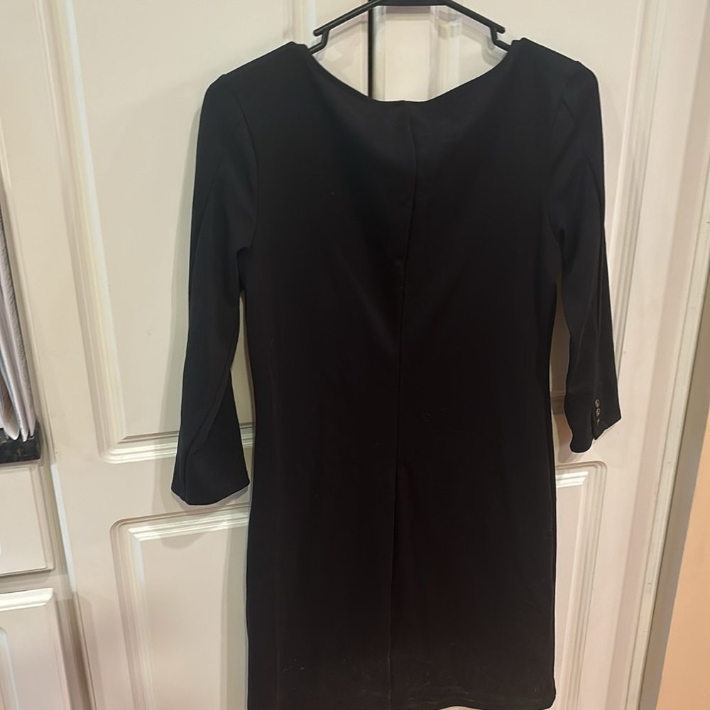 dress - Picture 2 of 4
